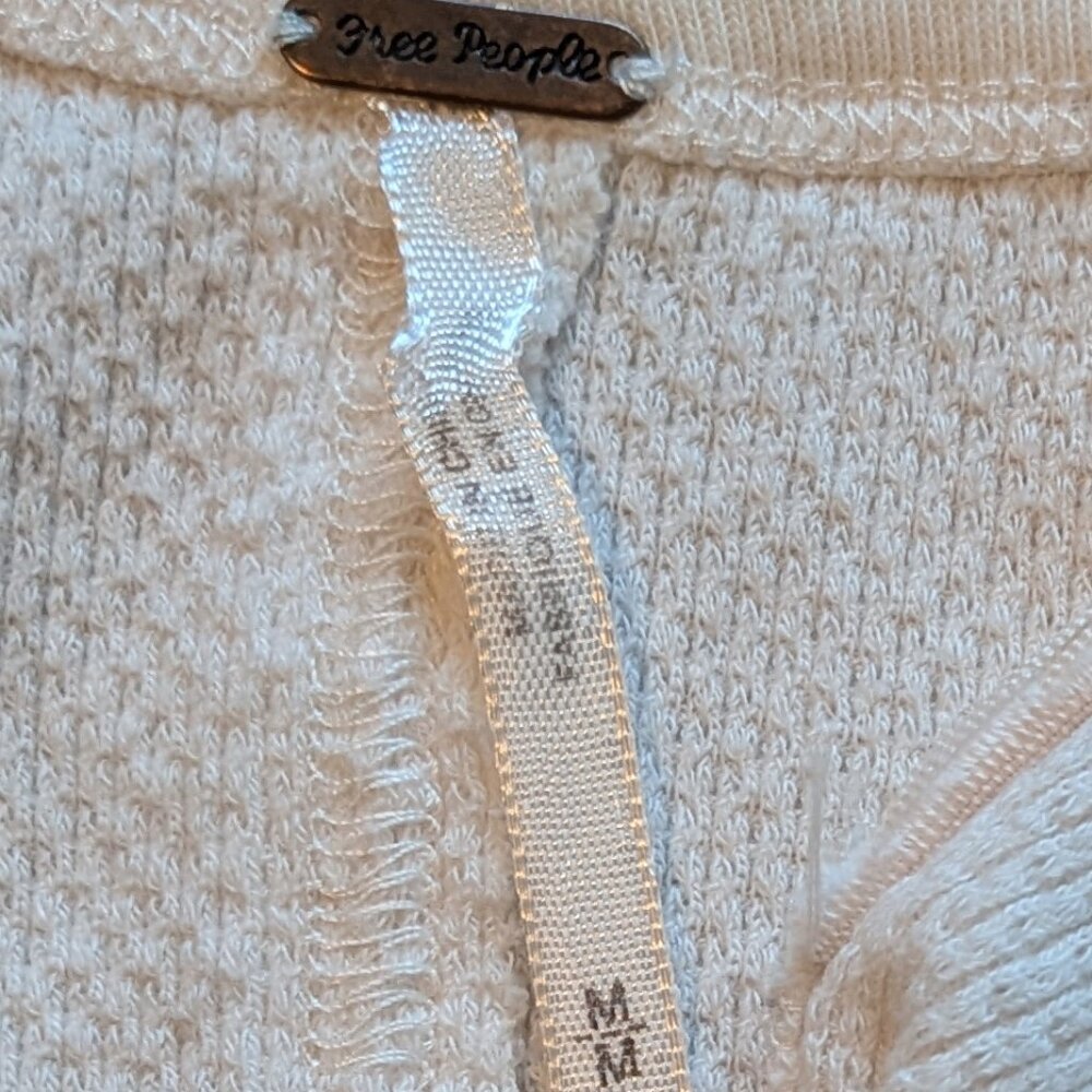 Free People Ski Lodge Henley Shirt Thermal Waffle Knit Crochet Cuffs - Picture 4 of 7